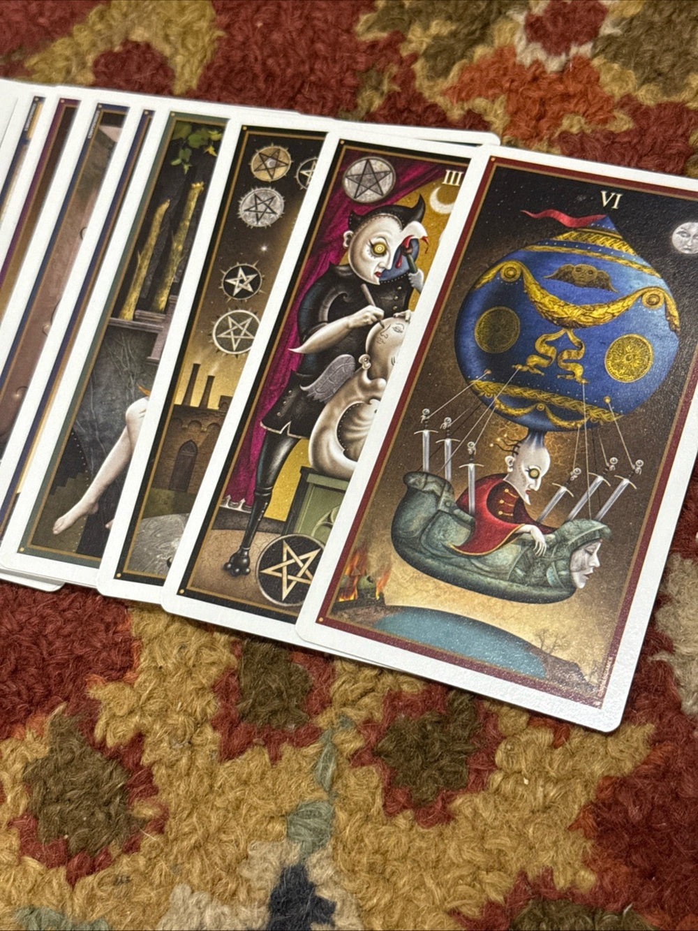 Deviant Moon Tarot Deck - Dramatic Moonlit Artwork - 78 cards - Patrick Valenza - Picture 5 of 5